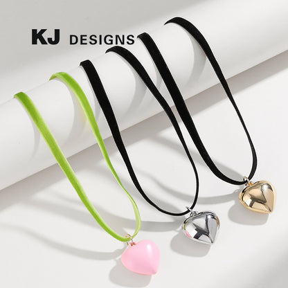 Kenjie 2024 New Valentine's Day Series Heart Peach Fresh Temperament Necklace Female European And American Cross-border Fashion Necklace